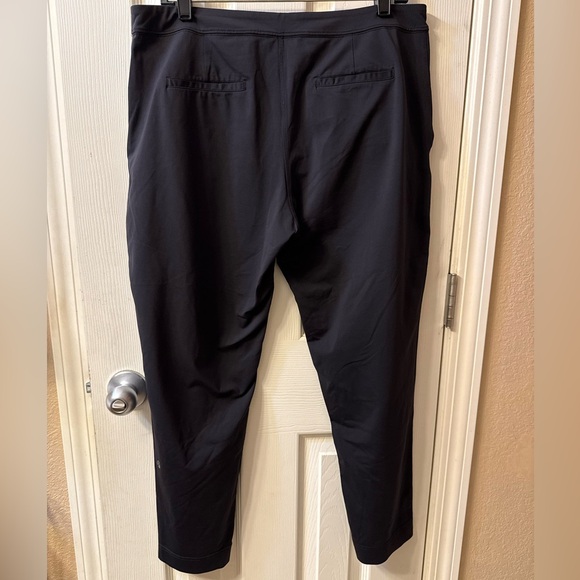 NWOT Lululemon Luxtreme Pant -26” - Picture 3 of 4
